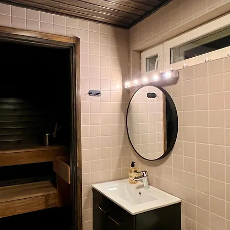 Aurora Lapland In, Forest View, 2 Bdr, Sauna, Terrace, Fireplace, Wifi, Pyhae-luosto National Park *