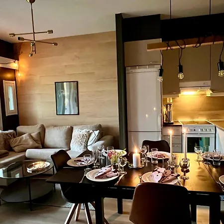 Aurora Lapland In, Forest View, 2 Bdr, Sauna, Terrace, Fireplace, Wifi, Pyhae-luosto National Park * Pyhätunturi