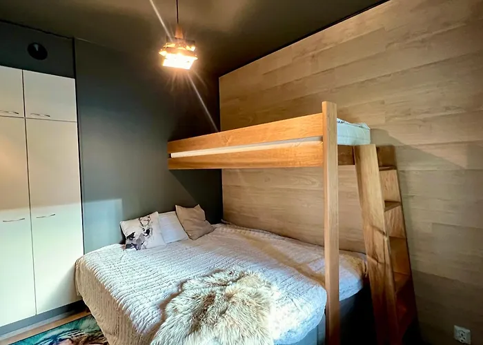 Aurora Lapland In, Forest View, 2 Bdr, Sauna, Terrace, Fireplace, Wifi, Pyhae-luosto National Park